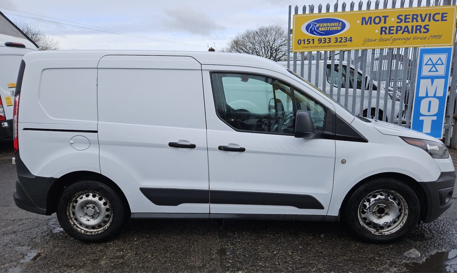 Used Ford Transit Connect 2017 for sale - 77616457: Photo 4