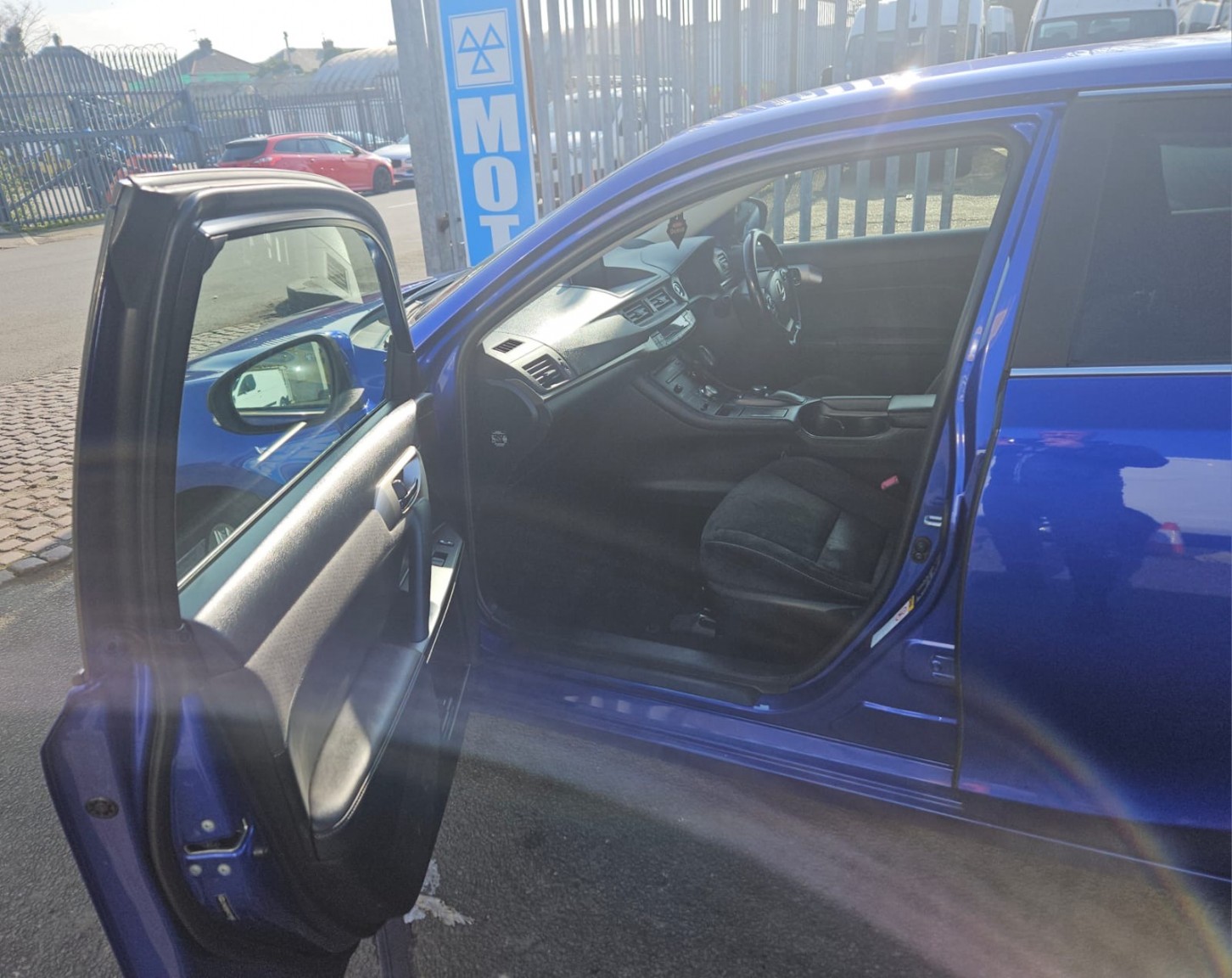 Used Lexus CT 2015 for sale - 77766423: Photo 16