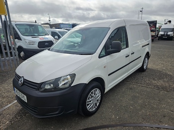 Used Volkswagen Caddy 2015 for sale - 76231814: Photo