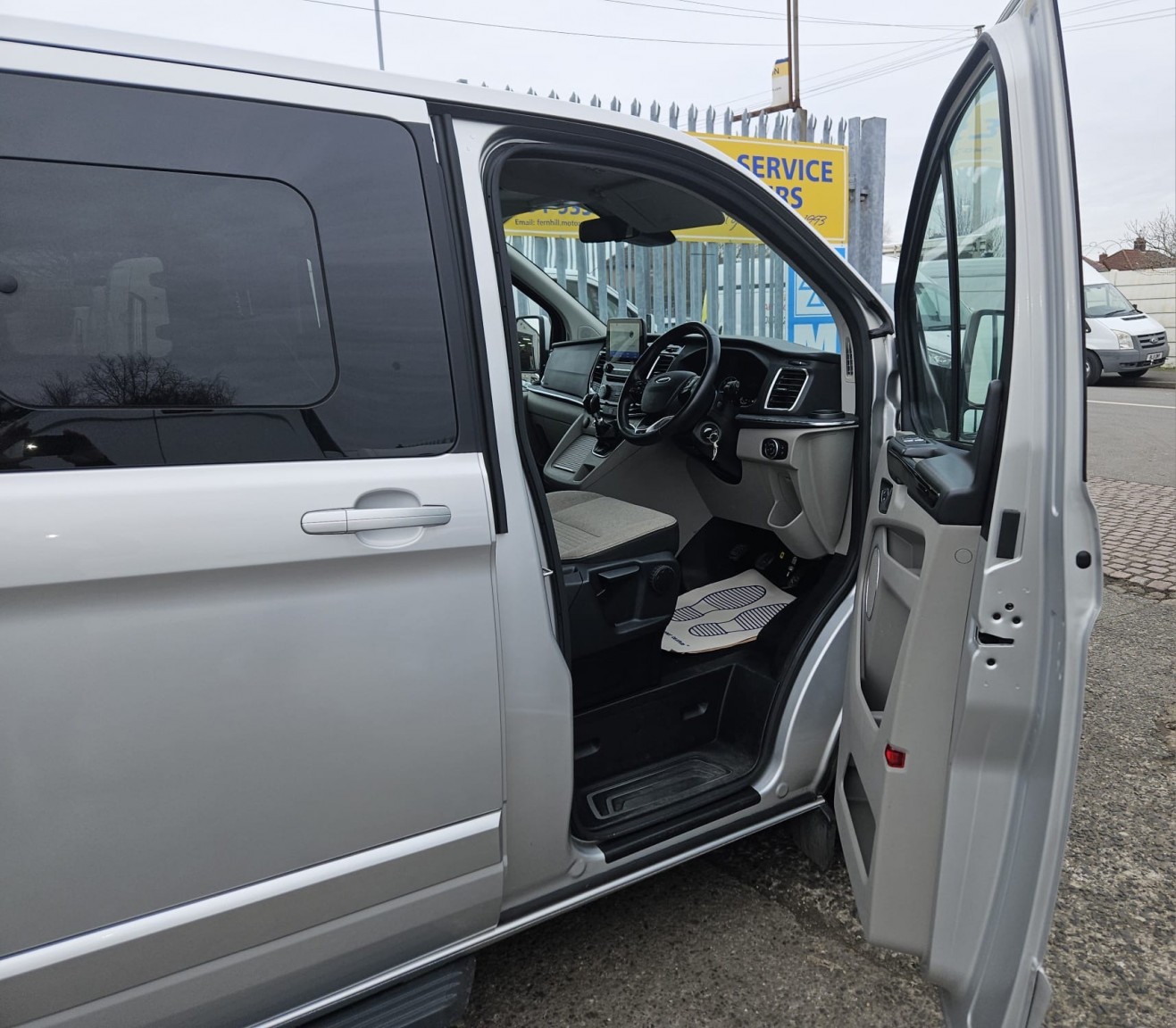 Used Ford Tourneo Custom 2022 for sale - 77718025: Photo 9