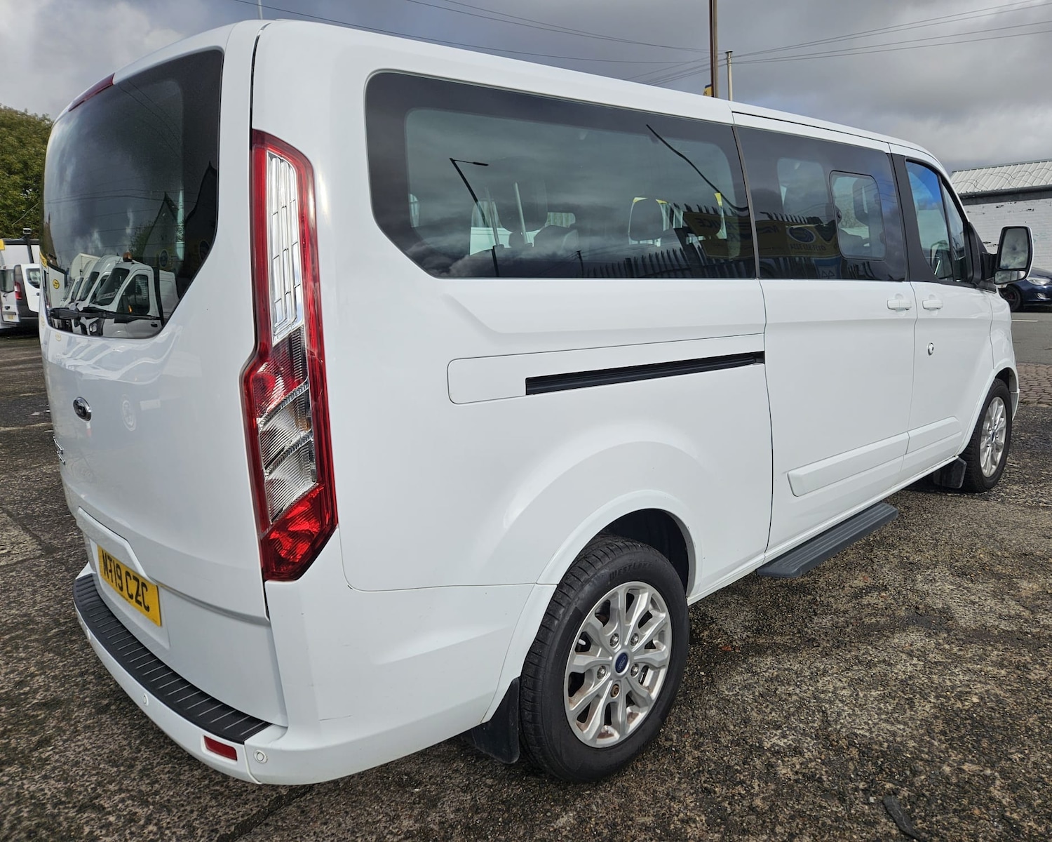 Used Ford Tourneo Custom 2019 for sale - 76366200: Photo 5
