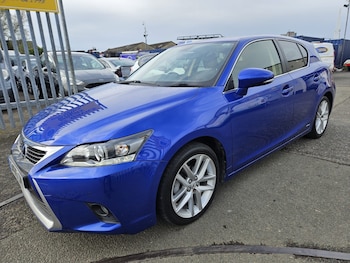 Used Lexus CT 2015 for sale - 78258200: Photo