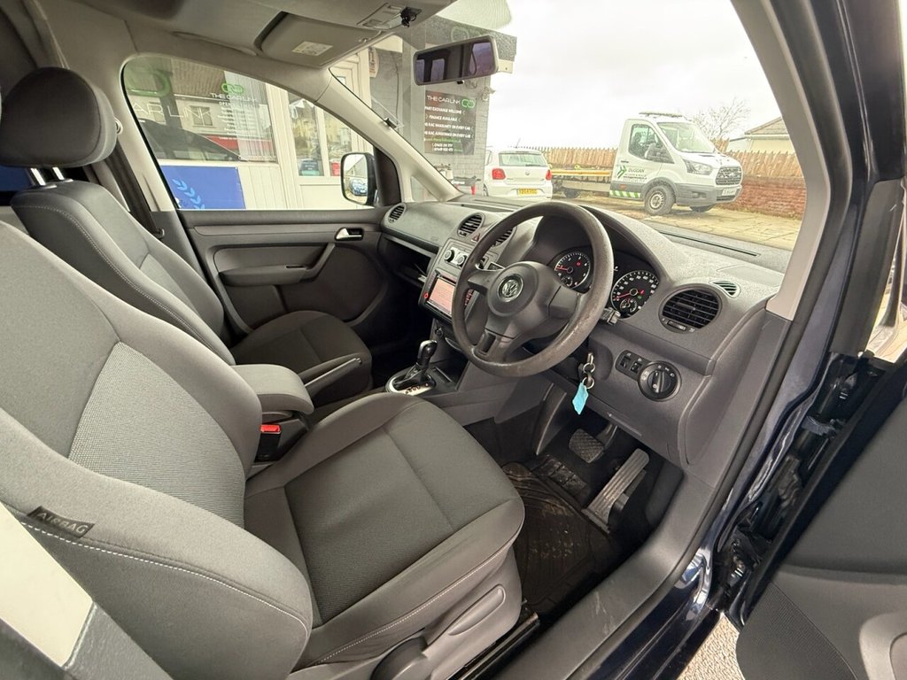 Used Volkswagen Caddy Maxi Life 2015 for sale - 77780785: Photo 10