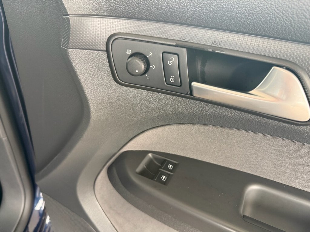 Used Volkswagen Caddy Maxi Life 2015 for sale - 77780785: Photo 25