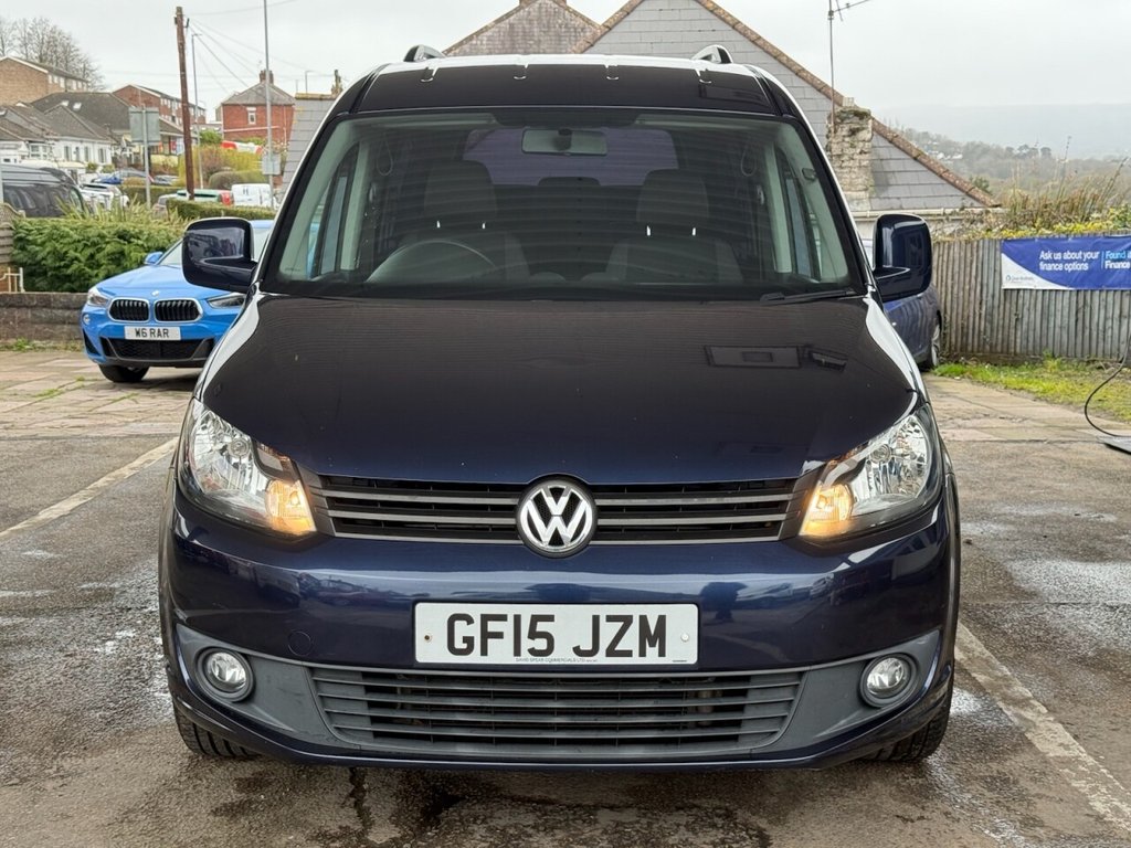 Used Volkswagen Caddy Maxi Life 2015 for sale - 77780785: Photo 6
