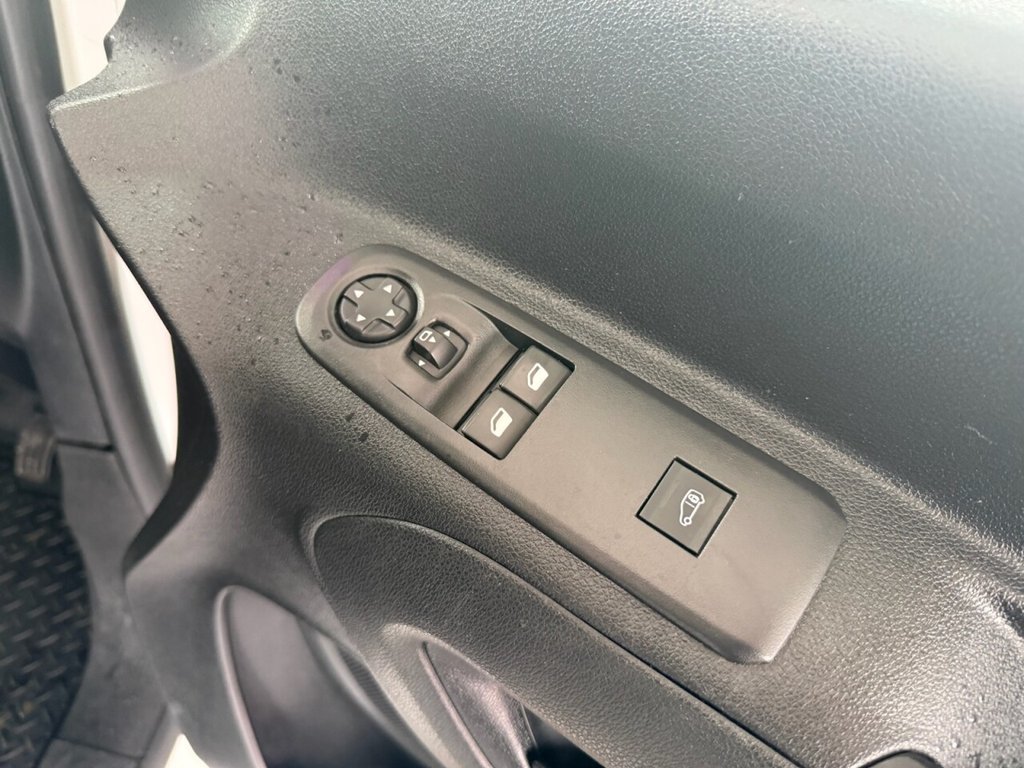 Used Citroen Berlingo 2020 for sale - 77464105: Photo 27