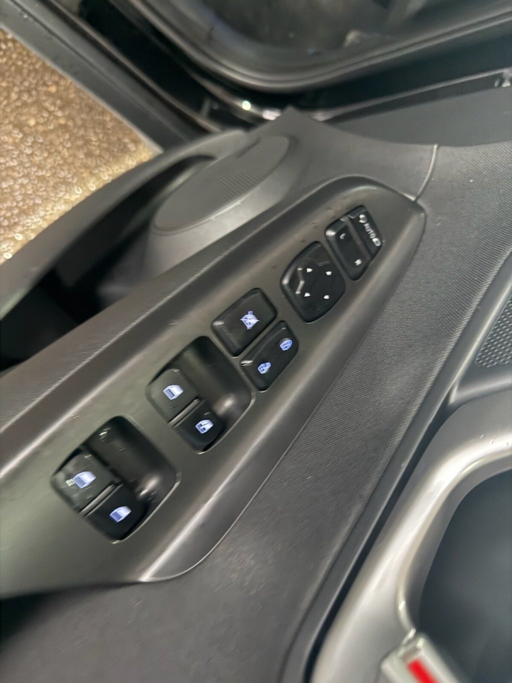 Used Hyundai KONA 2021 for sale - 76901093: Photo 30