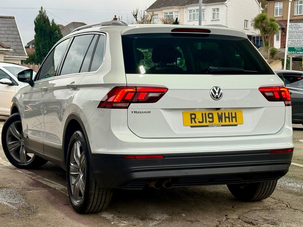 Used Volkswagen Tiguan 2013 for sale - 77667321: Photo 2