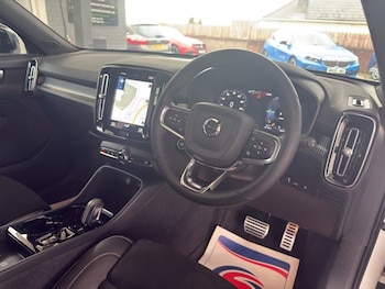 Used Volvo XC40 2021 for sale - 78597654: Photo