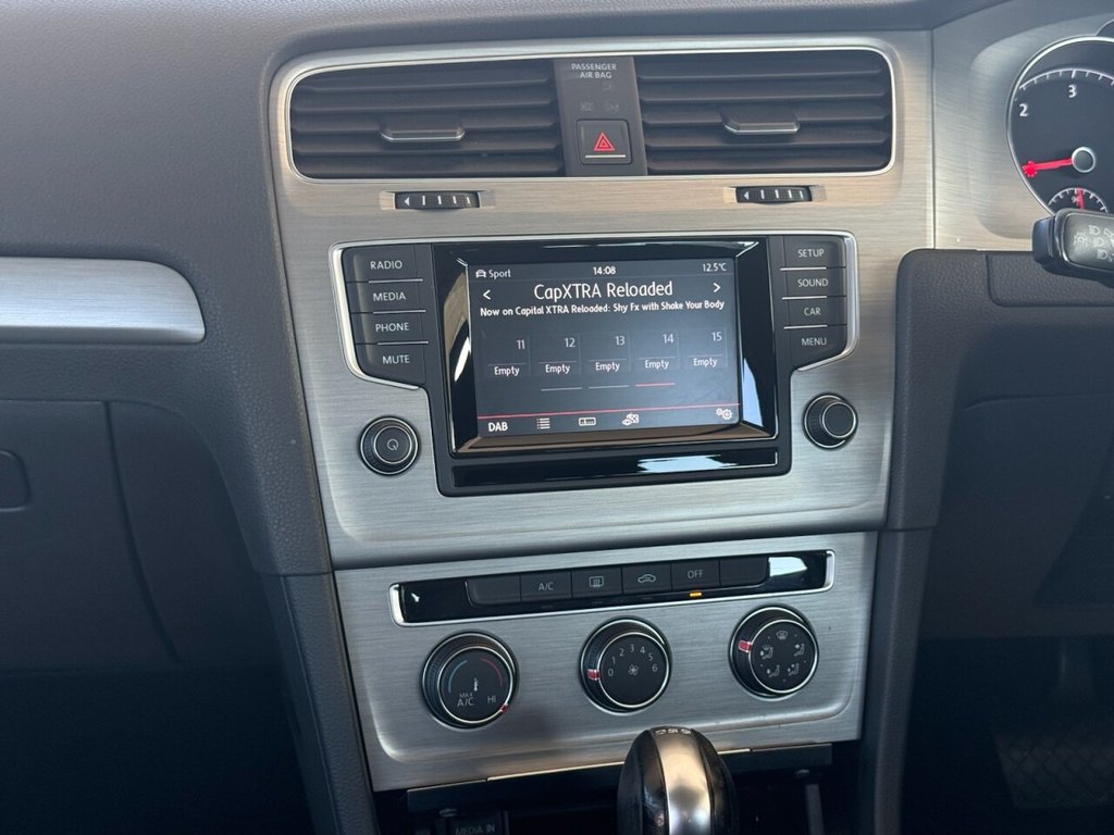 Used Volkswagen Golf 2015 for sale - 76323152: Photo 17