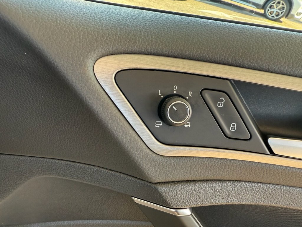 Used Volkswagen Golf 2015 for sale - 76323152: Photo 26