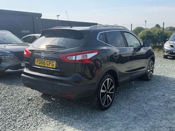 Used Nissan Qashqai 2016 for sale - 78414113: Photo