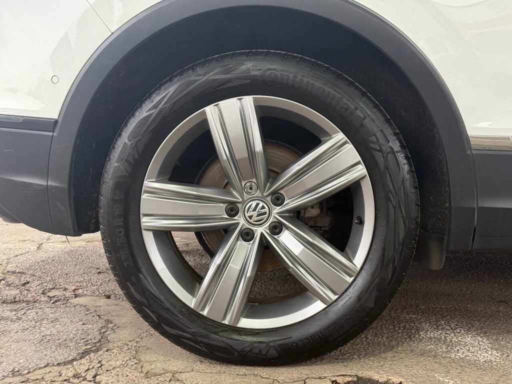 Used Volkswagen Tiguan 2019 for sale - 77680289: Photo 10