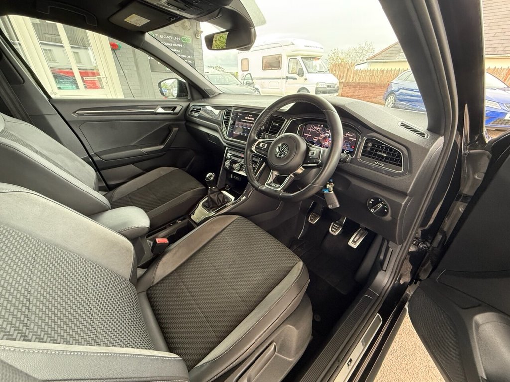 Used Volkswagen T-Roc 2019 for sale - 76323731: Photo 10