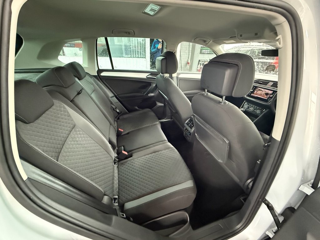 Used Volkswagen Tiguan 2018 for sale - 76147436: Photo 16