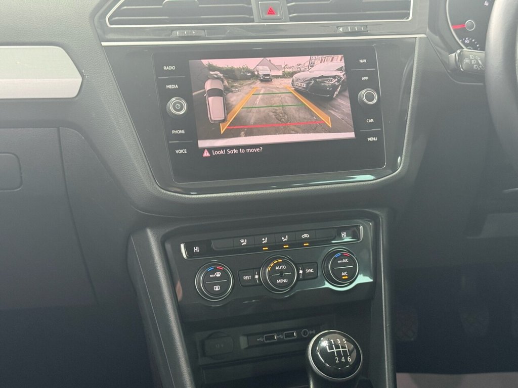 Used Volkswagen Tiguan 2018 for sale - 76147436: Photo 19