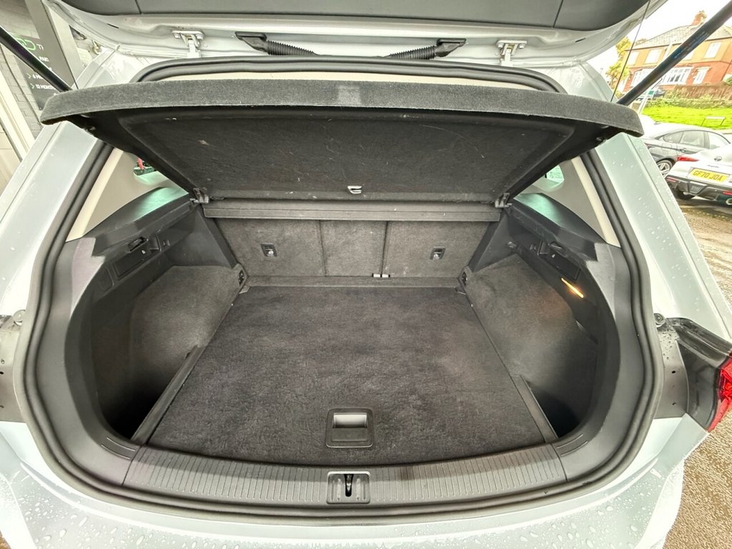 Used Volkswagen Tiguan 2018 for sale - 76147436: Photo 28
