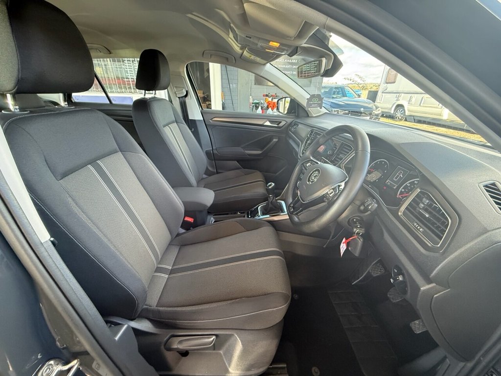 Used Volkswagen T-Roc 2019 for sale - 76792049: Photo 12