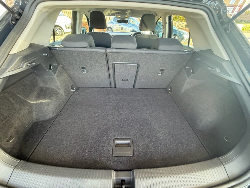 Used Volkswagen T-Roc 2019 for sale - 76792049: Photo 17