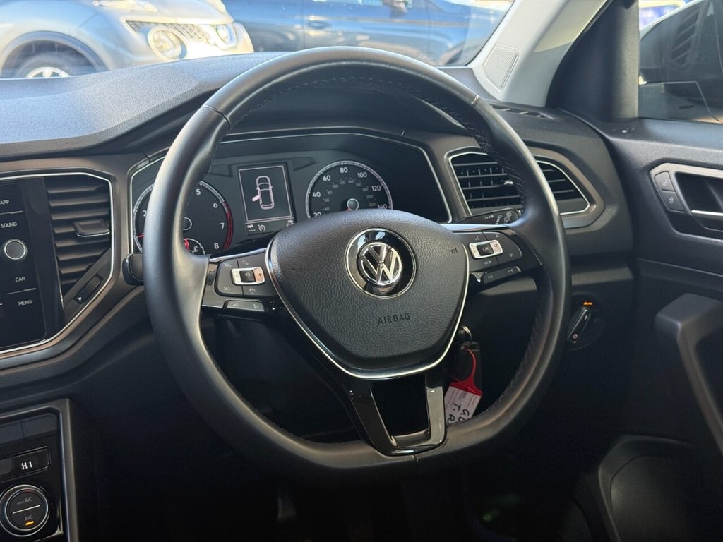 Used Volkswagen T-Roc 2019 for sale - 76792049: Photo 18
