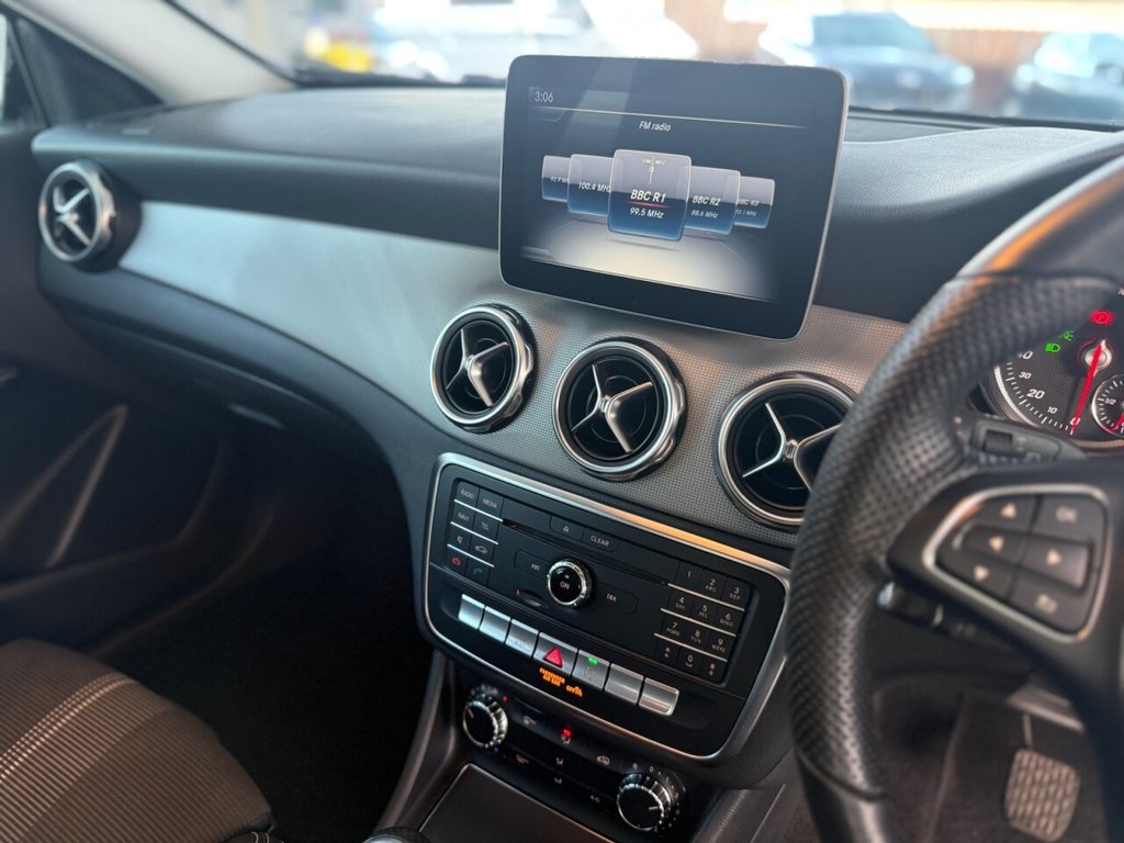 Used Mercedes-Benz GLA 2018 for sale - 76910355: Photo 10