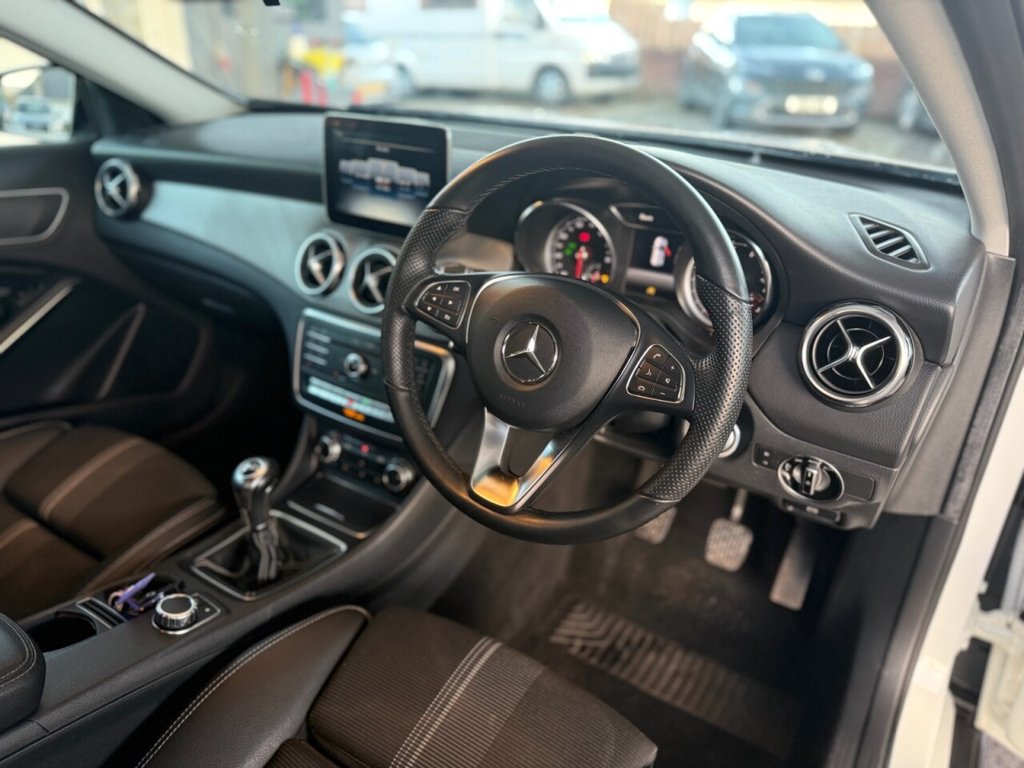 Used Mercedes-Benz GLA 2018 for sale - 76910355: Photo 9