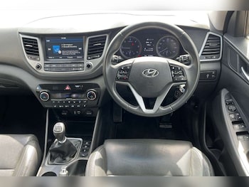 Used Hyundai TUCSON 2017 for sale - 79129586: Photo