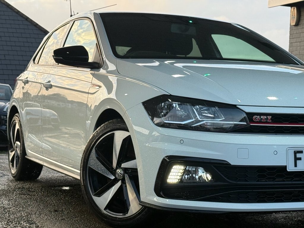 Used Volkswagen Polo 2019 for sale - 76740382: Photo 3