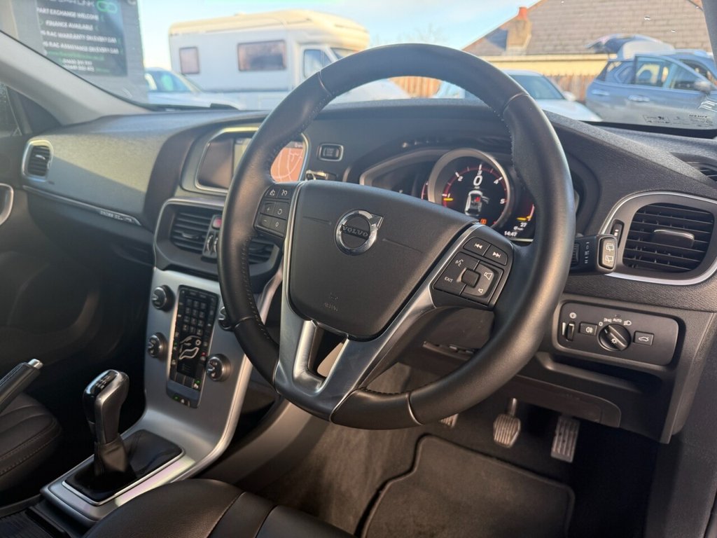 Used Volvo V40 2018 for sale - 77226724: Photo 14