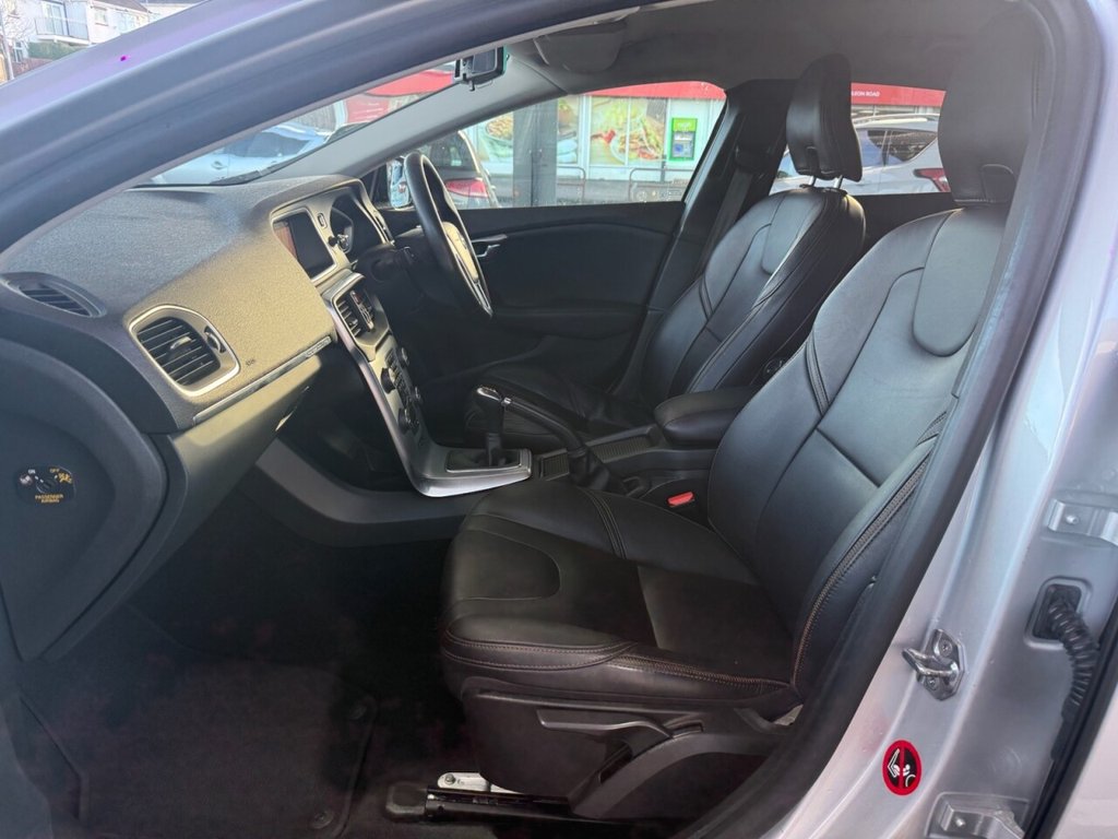 Used Volvo V40 2018 for sale - 77226724: Photo 16