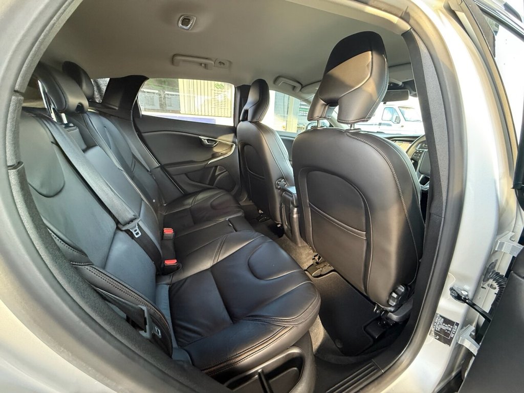 Used Volvo V40 2018 for sale - 77226724: Photo 17