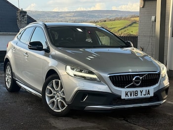 2018 (18) - D4 [190] Cross Country Pro 5dr