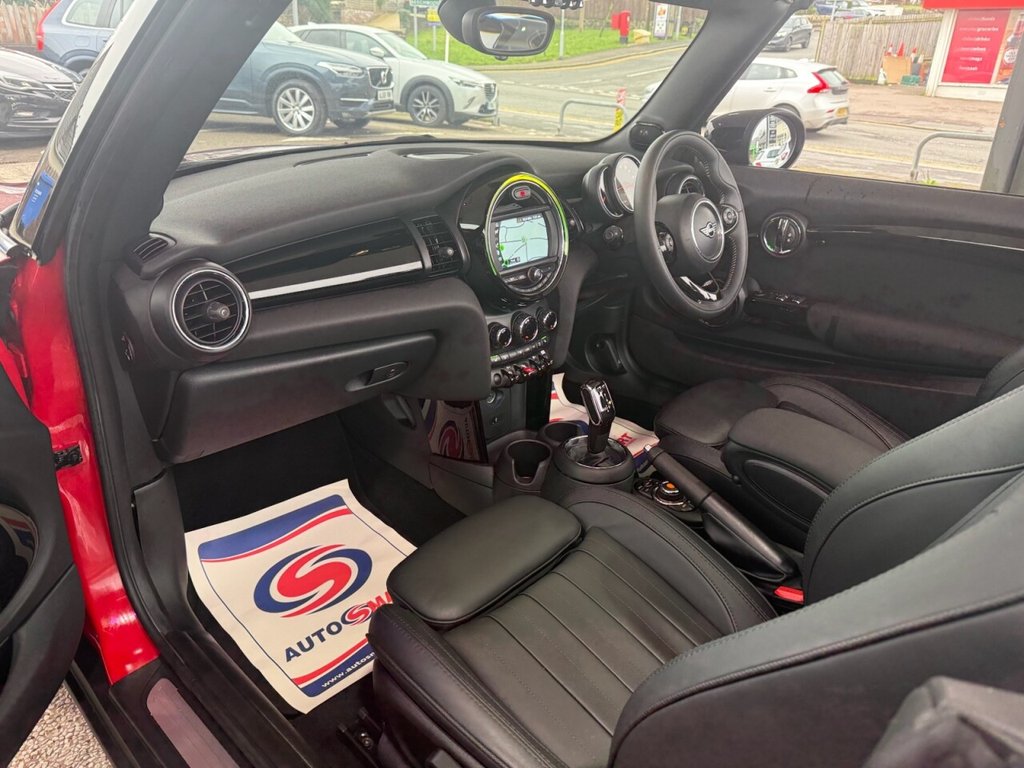 Used MINI Convertible 2019 for sale - 77276040: Photo 15
