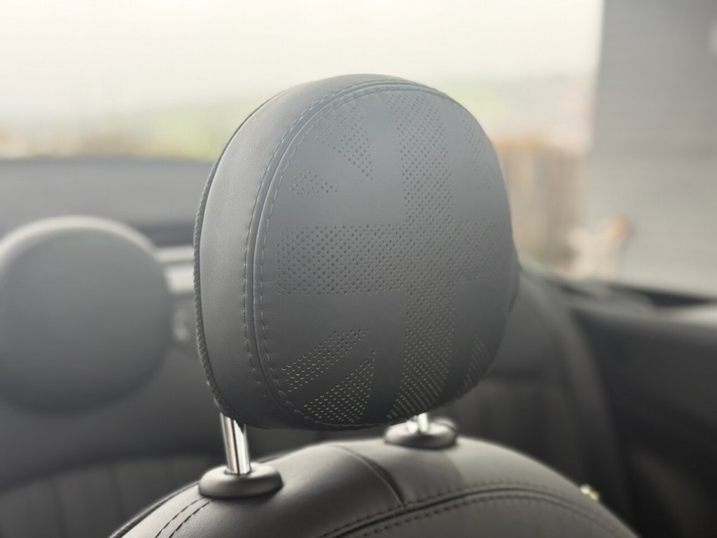 Used MINI Convertible 2019 for sale - 77276040: Photo 19