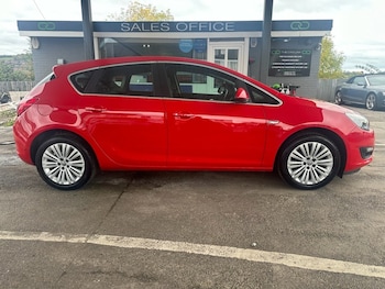 Used Vauxhall Astra 2015 for sale - 76291691: Photo