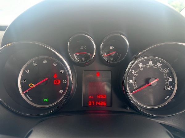 Used Vauxhall Astra 2015 for sale - 76291691: Photo 8