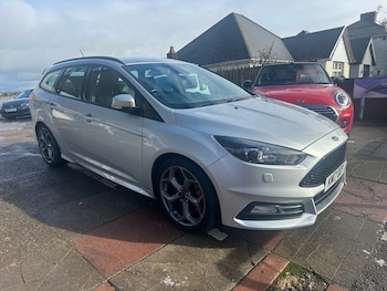 Used Ford Focus 2017 for sale - 77734033: Photo