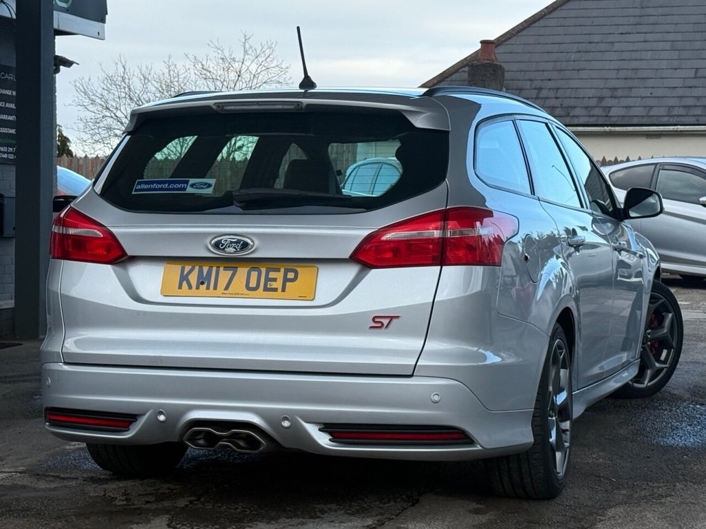 Used Ford Focus 2017 for sale - 77734033: Photo 4