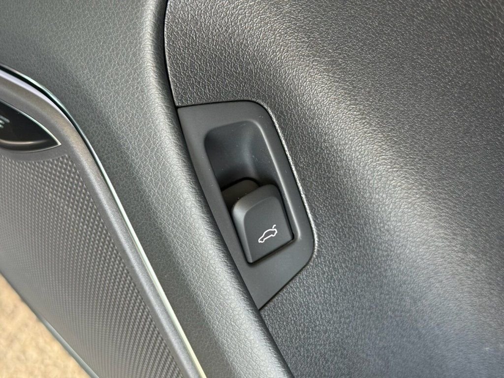 Used Audi Q3 2017 for sale - 77557647: Photo 34