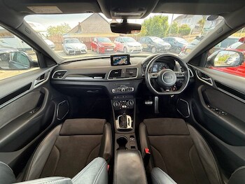 Used Audi Q3 2017 for sale - 77557647: Photo