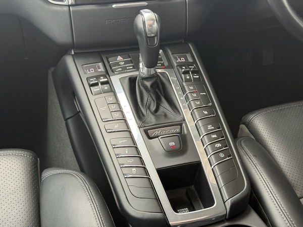 Used Porsche Macan 2017 for sale - 74746916: Photo 12