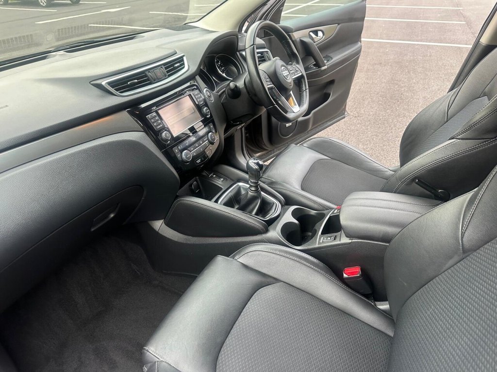 Used Nissan Qashqai 2017 for sale - 77369815: Photo 5