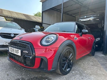 Used MINI Hatch 2019 for sale - 78997503: Photo