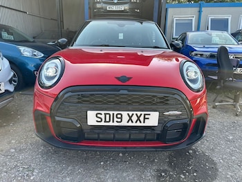 Used MINI Hatch 2019 for sale - 78997503: Photo