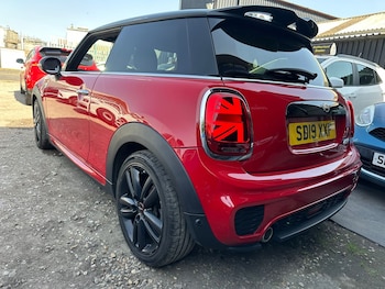 Used MINI Hatch 2019 for sale - 78997503: Photo