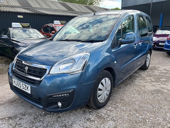 Used Peugeot Partner Tepee 2015 for sale - 78550401: Photo