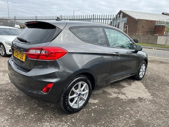 Used Ford Fiesta 2019 for sale - 78324112: Photo