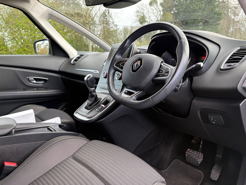 Used Renault Scenic 2019 for sale - 77540139: Photo 14