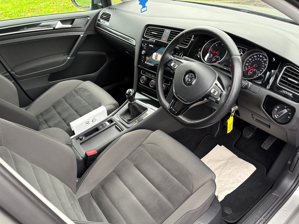 Used Volkswagen Golf 2018 for sale - 76984394: Photo 15