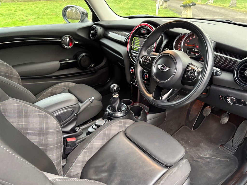 Used MINI Cooper 2017 for sale - 77186572: Photo 15